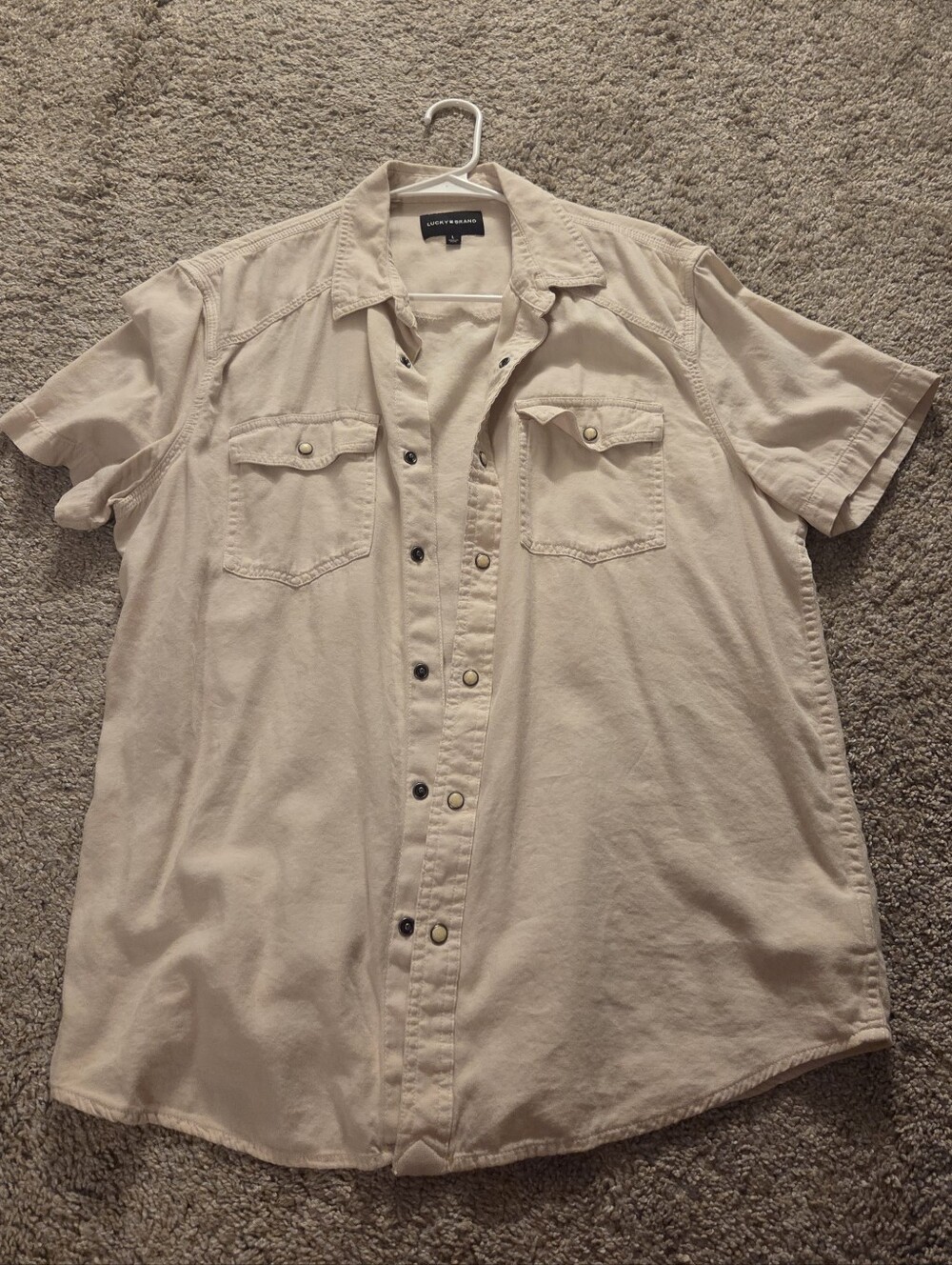 Lucky Brand Light Beige Short-Sleeve Button-Down Shirt in Beige